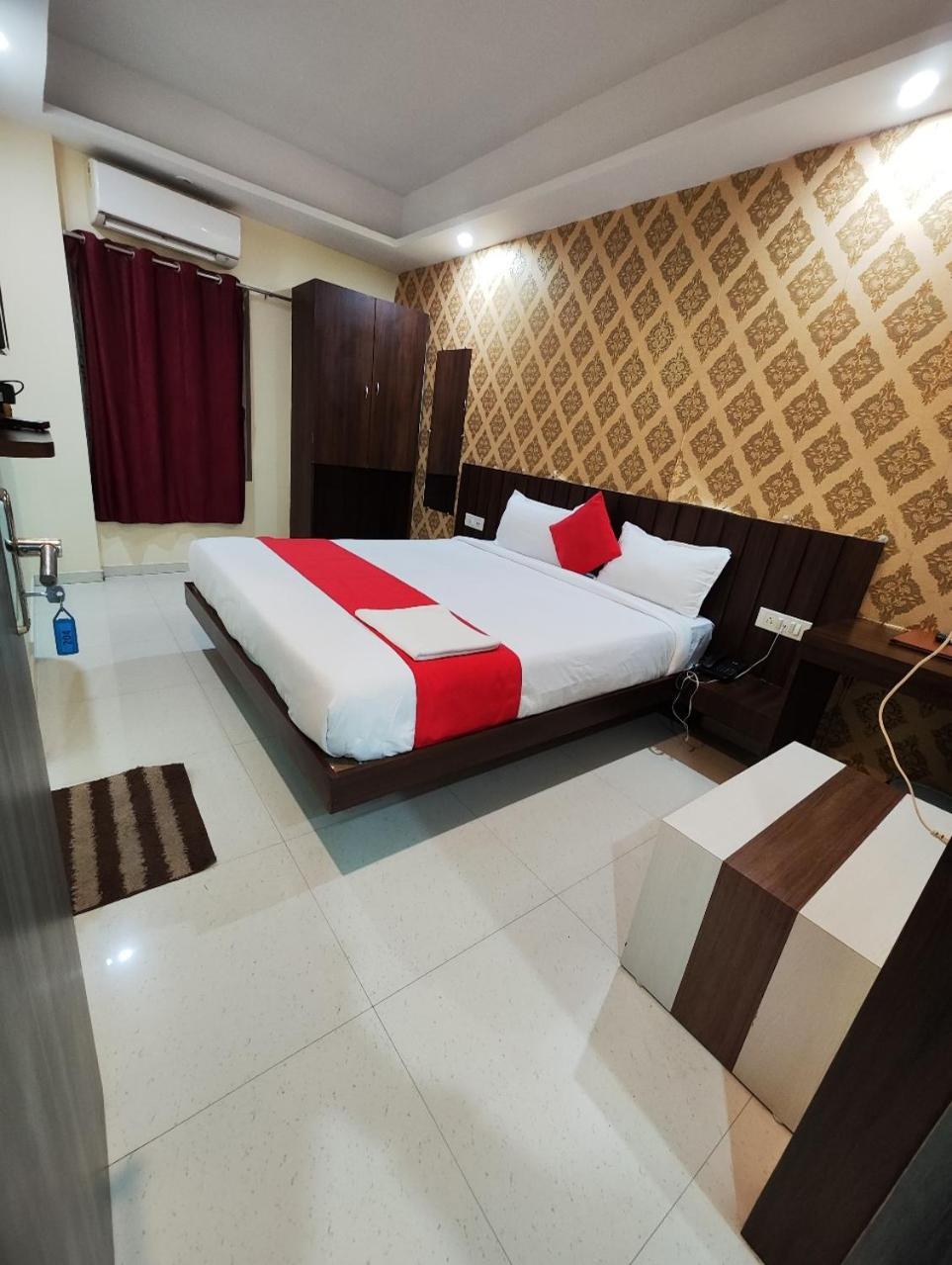 Hotel Rudraksha Inn Деогар Екстер'єр фото